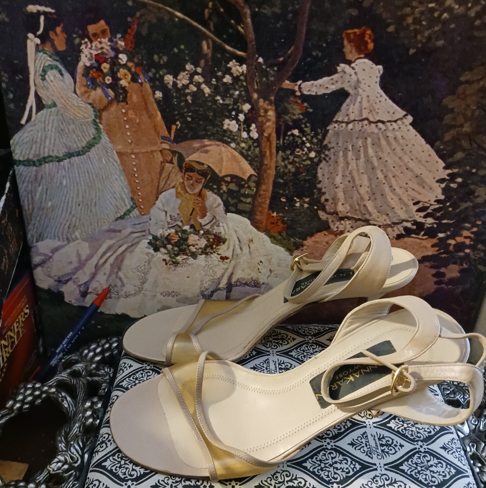 Get These New Donna Karan Now From ITALY. 🇮🇹 🇮🇹 Like New!!! 👠👠 Nice 🎁 💝 - Picture 8 of 8